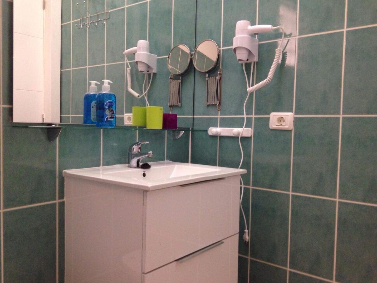 Beautiful 1 Bedroom Apartment Los Cristianos Los Angeles Bagian luar foto